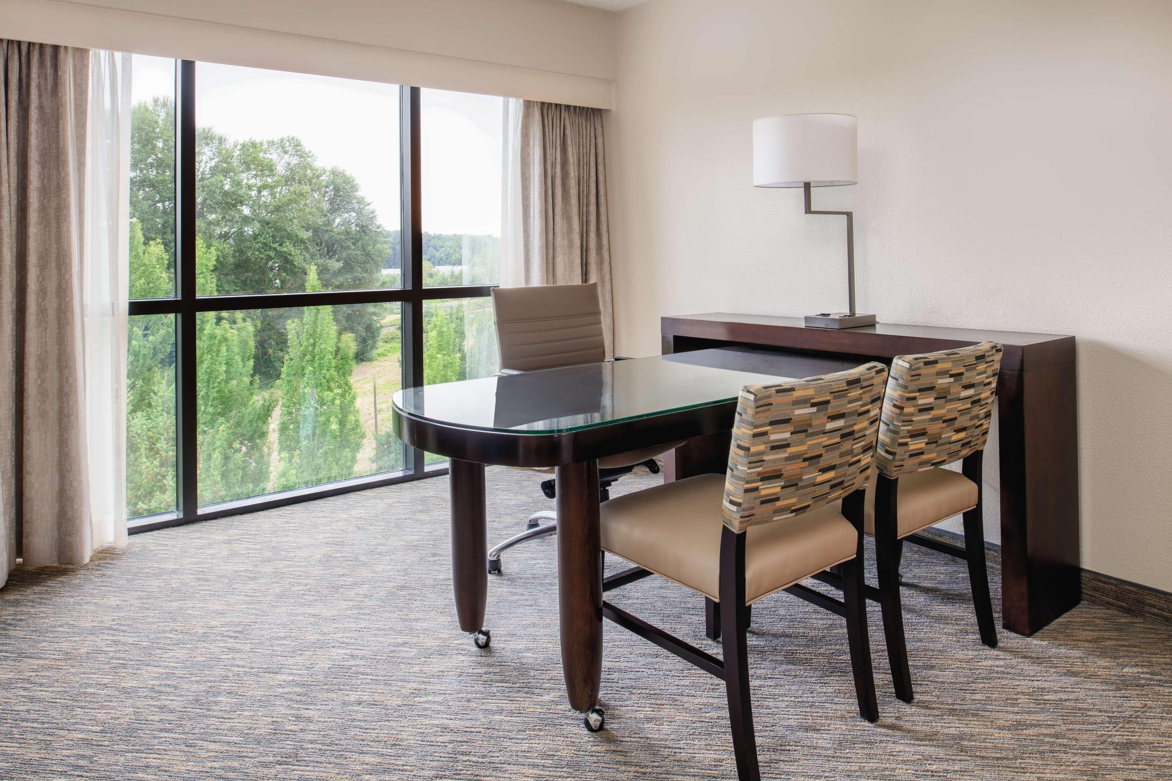 Embassy Suites By Hilton Seattle - Tacoma International Airport Tukwila Exterior foto