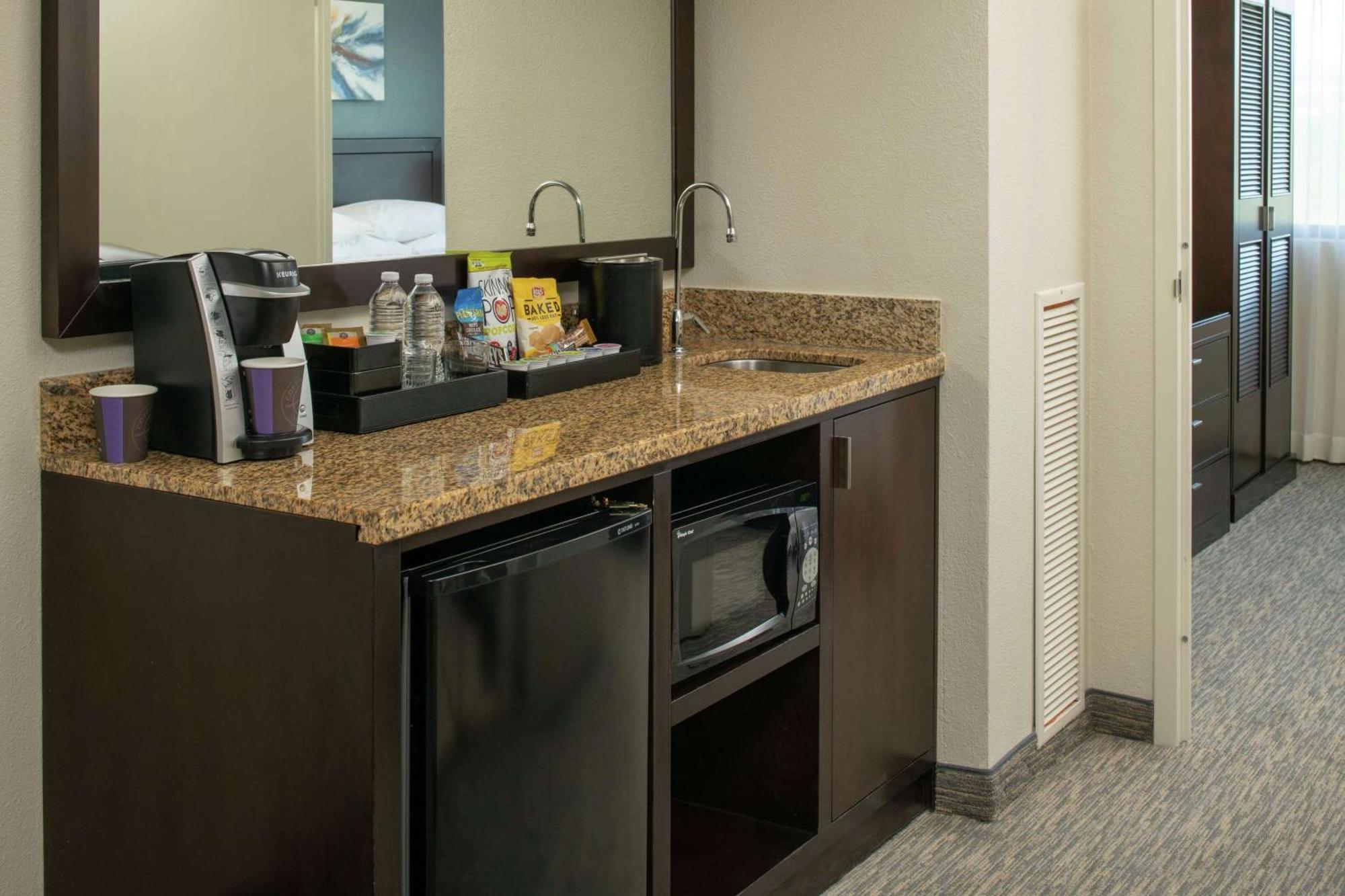 Embassy Suites By Hilton Seattle - Tacoma International Airport Tukwila Exterior foto