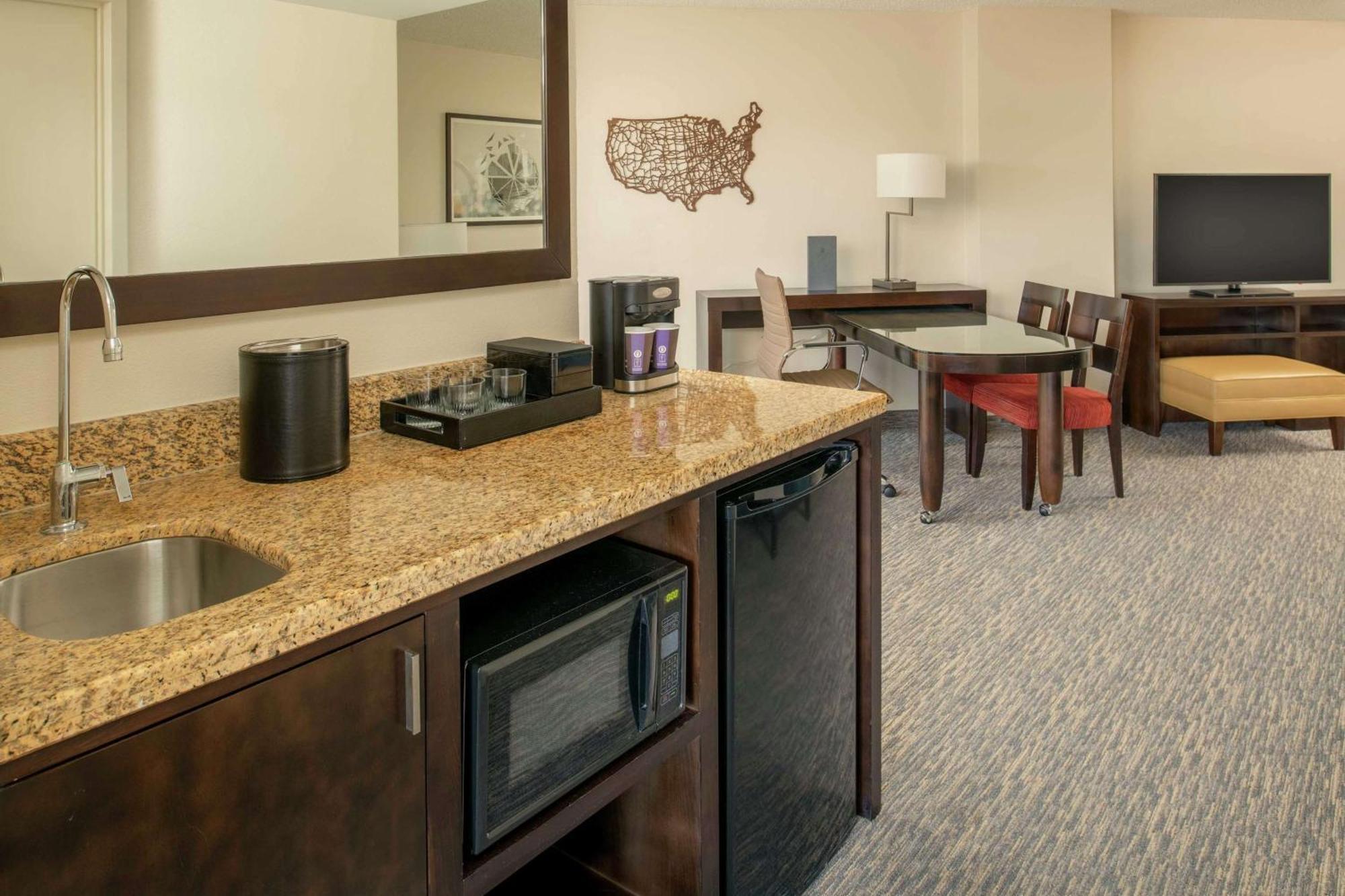 Embassy Suites By Hilton Seattle - Tacoma International Airport Tukwila Exterior foto