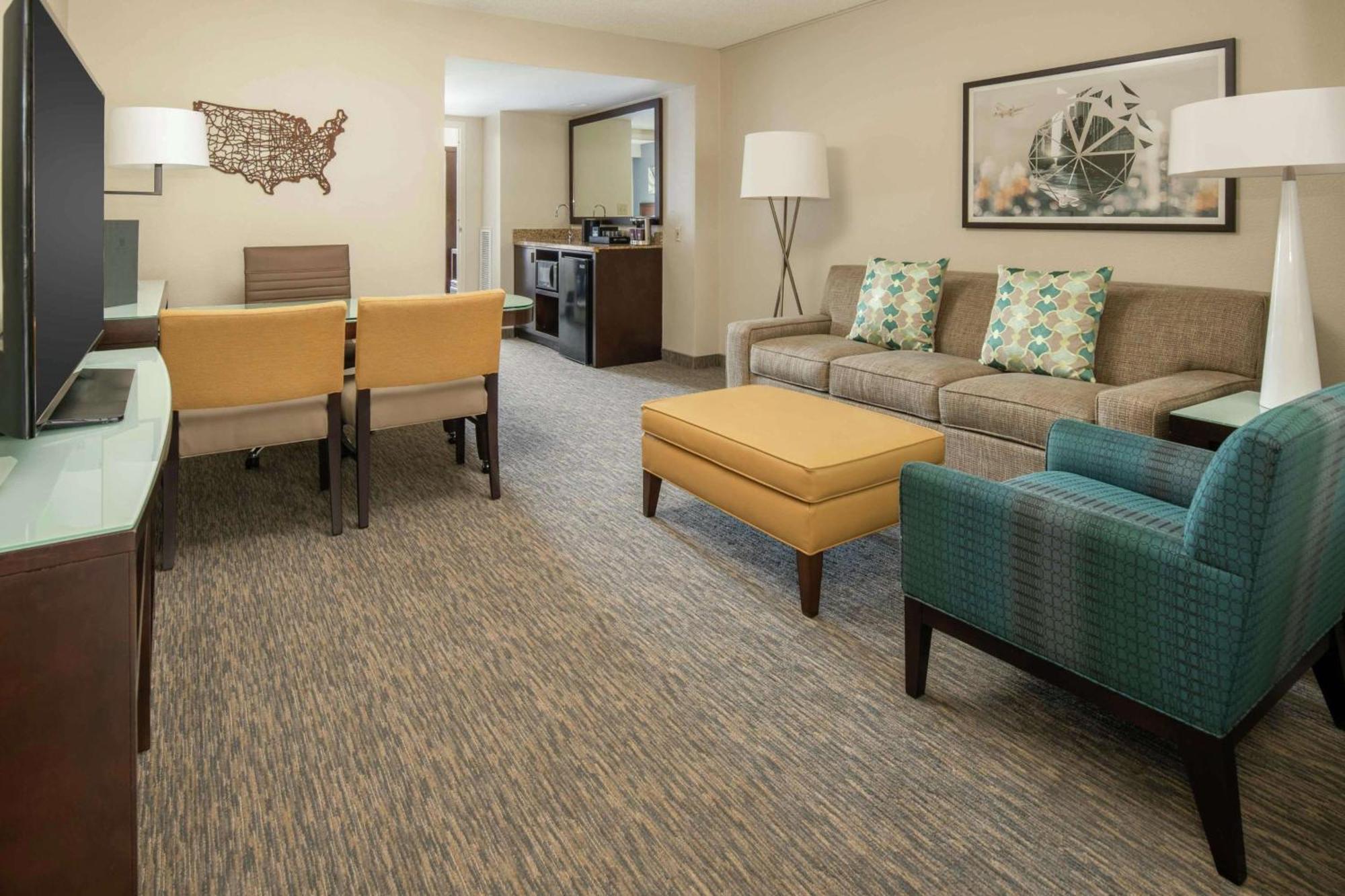 Embassy Suites By Hilton Seattle - Tacoma International Airport Tukwila Exterior foto